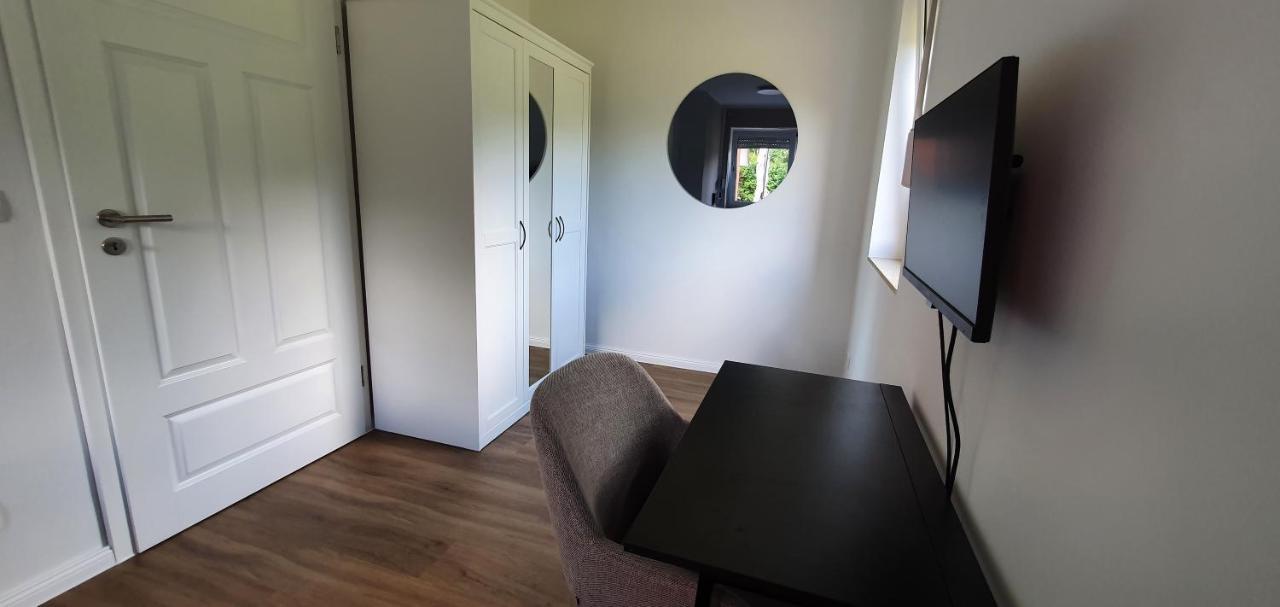 Ferienhaus Rotdorn Wiek auf Rügen Esterno foto