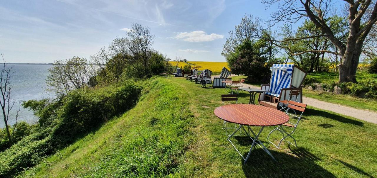Ferienhaus Rotdorn Wiek auf Rügen Esterno foto